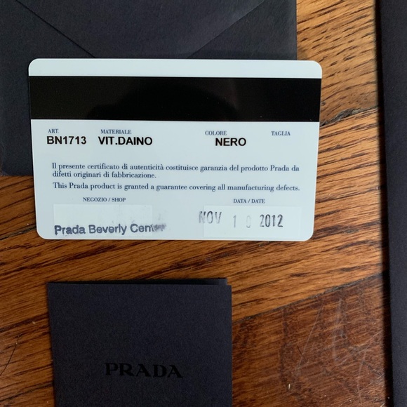 Prada bag - Picture 8 of 8